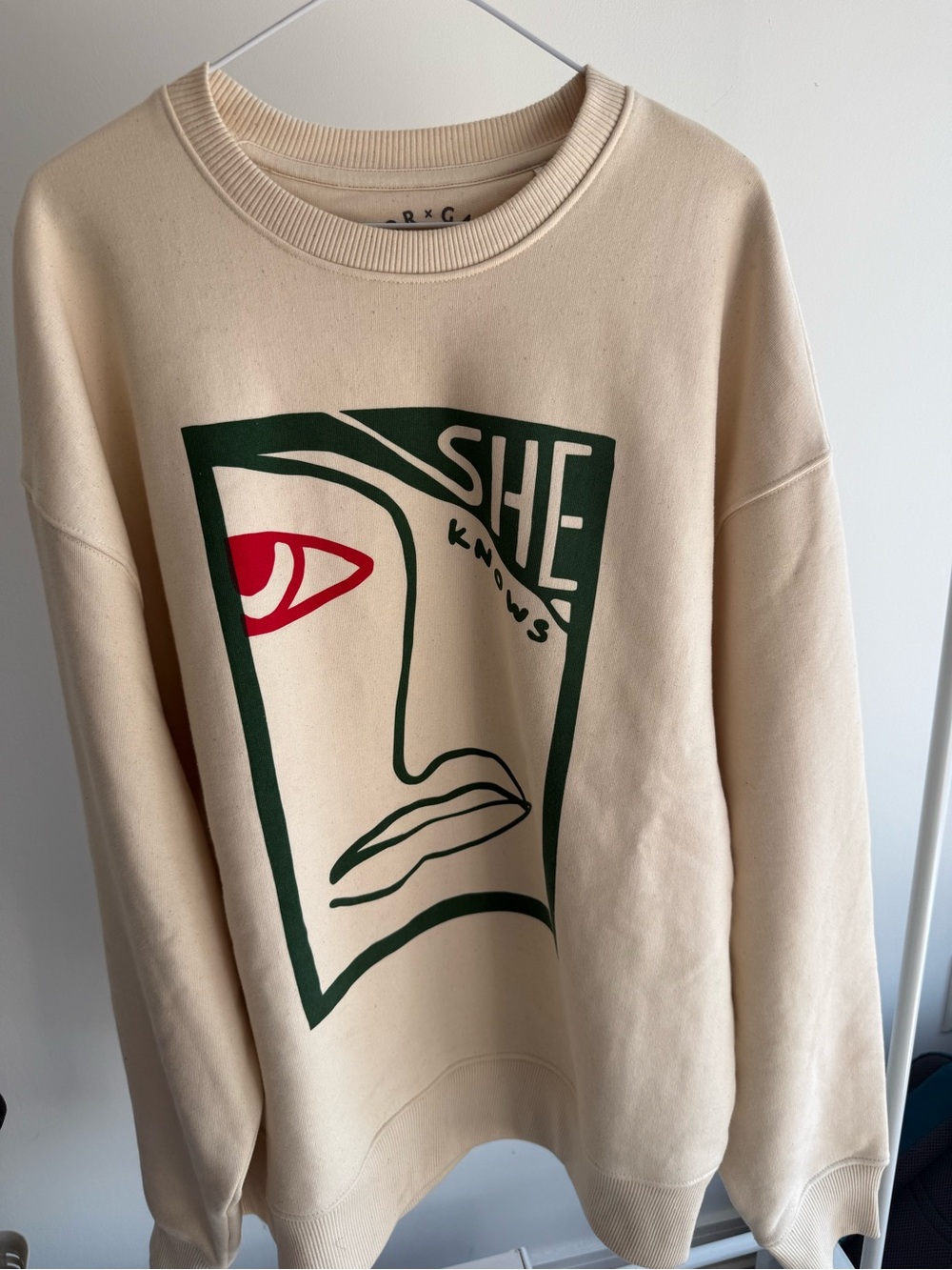 She Knows-Cream Graphic Oversized Heavy Sweatshirt by Forgas- organic cotton - Picture 1 of 7